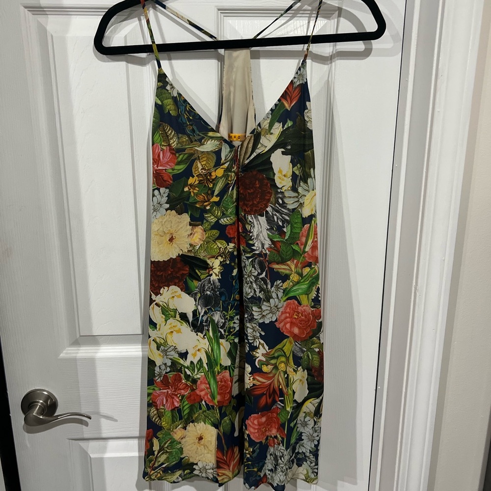 alice + olivia  Fierra Y Back Tank Dress: Floral; gently worn